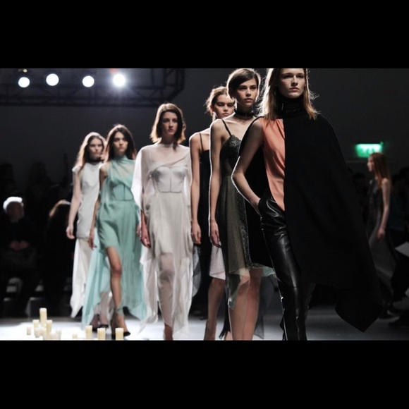 Marios Schwab Chiffon Gorgeous RARE 2014 Collection Dress - Picture 2 of 3